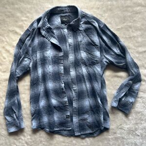 Rails Men's Blue Plaid Button-Down Shirt